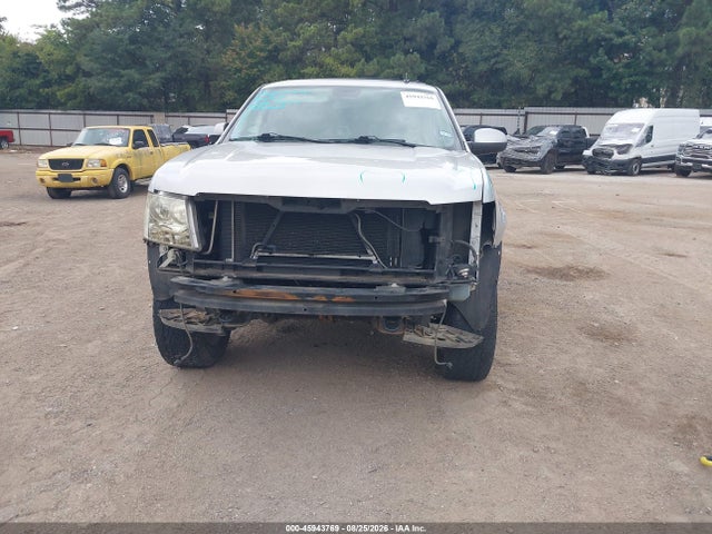 45943769 :رقم المزاد ، 1GNUKBE08AR232561 vin ، 2010 Chevrolet Tahoe Lt مزاد بيع