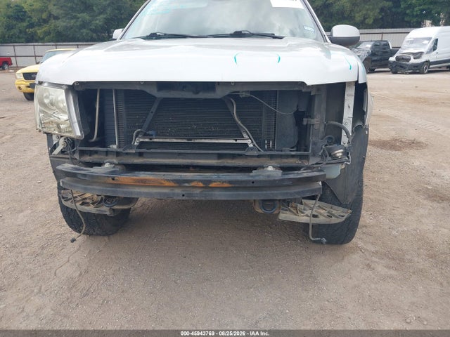 45943769 :رقم المزاد ، 1GNUKBE08AR232561 vin ، 2010 Chevrolet Tahoe Lt مزاد بيع