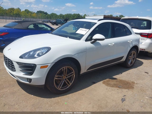 45943784 :رقم المزاد ، WP1AA2A57JLB05074 vin ، 2018 Porsche Macan مزاد بيع