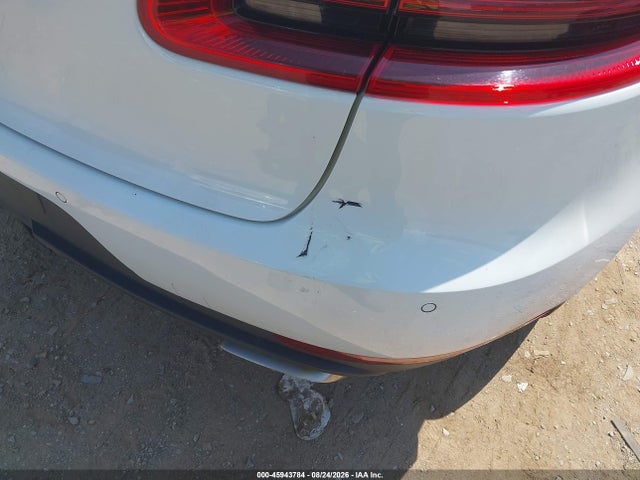 45943784 :رقم المزاد ، WP1AA2A57JLB05074 vin ، 2018 Porsche Macan مزاد بيع