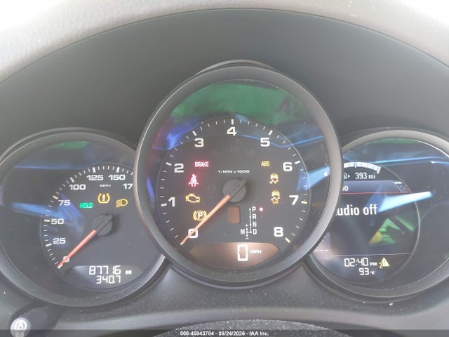 45943784 :رقم المزاد ، WP1AA2A57JLB05074 vin ، 2018 Porsche Macan مزاد بيع