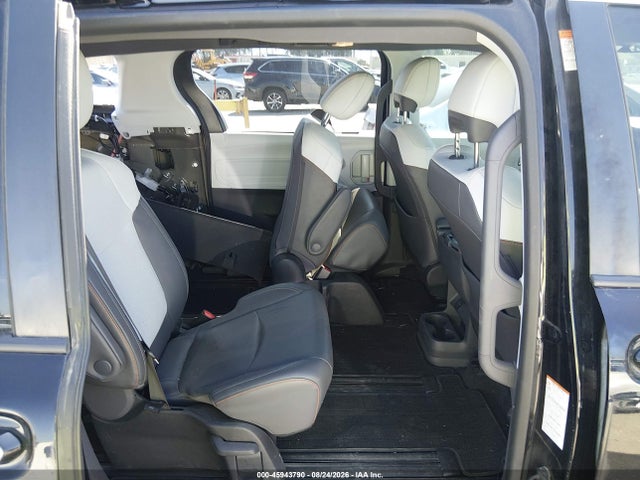 Aukcja sprzedaży 2022 Toyota Sienna Xse, vin: 5TDDRKEC3NS097804, numer aukcji: 45943790