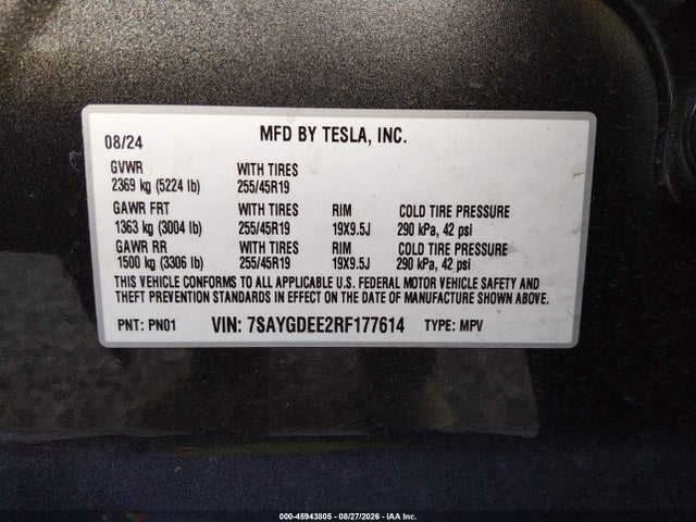 Tesla Model Y Long Range Dual Motor All-wheel Drive 2024 7SAYGDEE2RF177614 Image 9