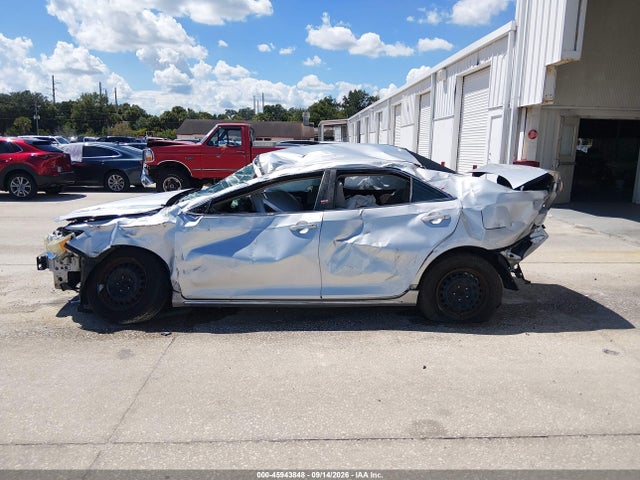 Продаж на аукціоні авто 2014 Toyota Camry Le, vin: 4T1BF1FK4EU322545, номер лоту: 45943848