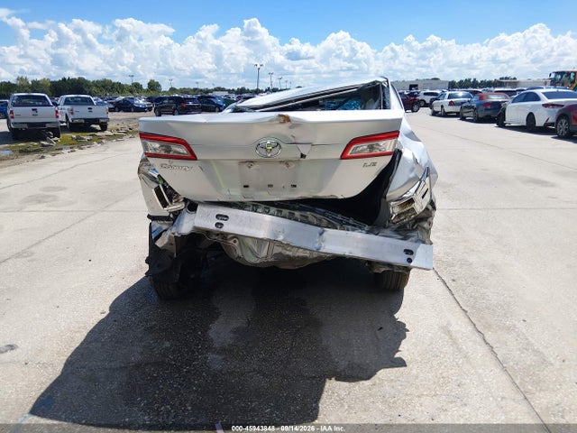 Продаж на аукціоні авто 2014 Toyota Camry Le, vin: 4T1BF1FK4EU322545, номер лоту: 45943848