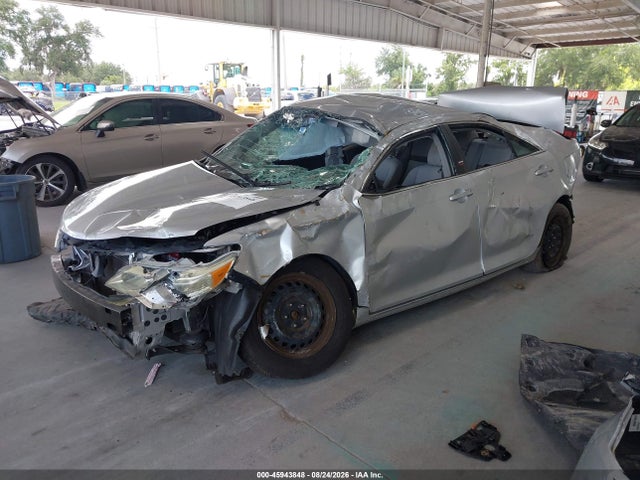Продаж на аукціоні авто 2014 Toyota Camry Le, vin: 4T1BF1FK4EU322545, номер лоту: 45943848