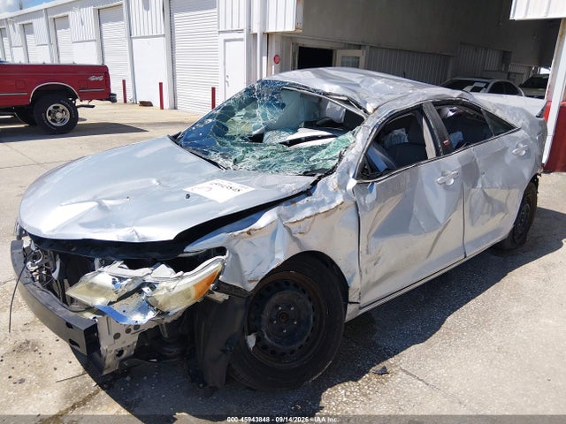 Продаж на аукціоні авто 2014 Toyota Camry Le, vin: 4T1BF1FK4EU322545, номер лоту: 45943848