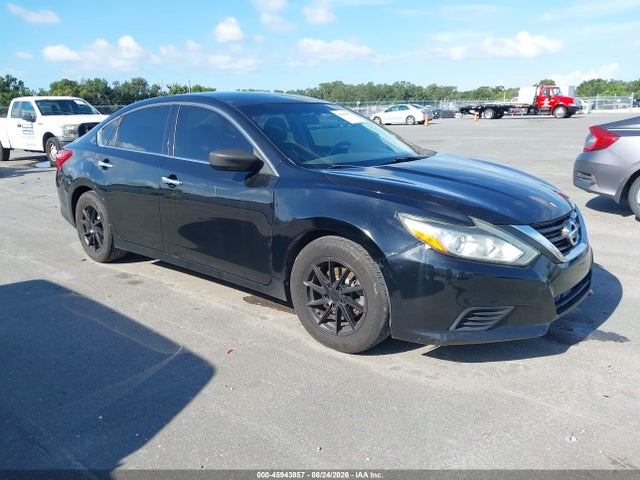 Auction sale of the 2017 Nissan Altima 2.5/2.5 S/2.5 Sl/2.5 Sr/2.5 Sv, vin: 1N4AL3AP7HN303760, lot number: 45943857