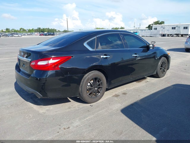 Aukcja sprzedaży 2017 Nissan Altima 2.5/2.5 S/2.5 Sl/2.5 Sr/2.5 Sv, vin: 1N4AL3AP7HN303760, numer aukcji: 45943857
