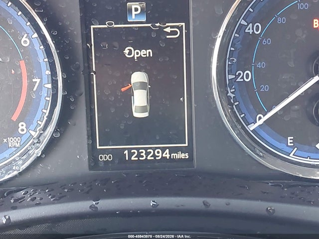 Aukcja sprzedaży 2018 Toyota Corolla Xse, vin: 5YFBURHE3JP804642, numer aukcji: 45943875