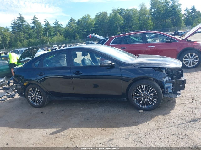 2023 Kia Forte Gt-line მანქანა იყიდება აუქციონზე, vin: 3KPF54AD0PE584423, აუქციონის ნომერი: 45943917