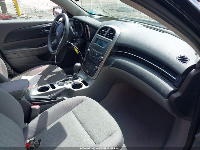45943933 :رقم المزاد ، 1G11B5SL4FF245918 vin ، 2015 Chevrolet Malibu Ls مزاد بيع