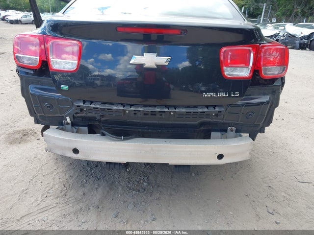 45943933 :رقم المزاد ، 1G11B5SL4FF245918 vin ، 2015 Chevrolet Malibu Ls مزاد بيع