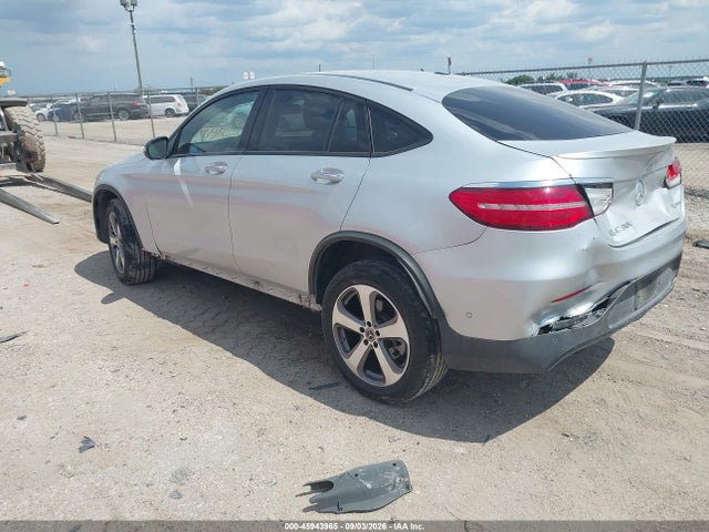 45943965 :رقم المزاد ، WDC0J4KB0KF540462 vin ، 2019 Mercedes-benz Glc 300 Coupe 4matic مزاد بيع