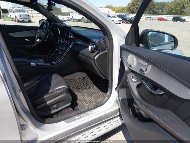 45943965 :رقم المزاد ، WDC0J4KB0KF540462 vin ، 2019 Mercedes-benz Glc 300 Coupe 4matic مزاد بيع