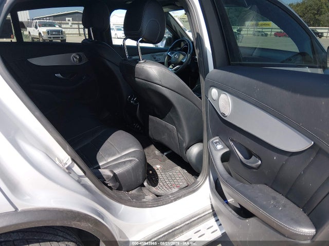 45943965 :رقم المزاد ، WDC0J4KB0KF540462 vin ، 2019 Mercedes-benz Glc 300 Coupe 4matic مزاد بيع