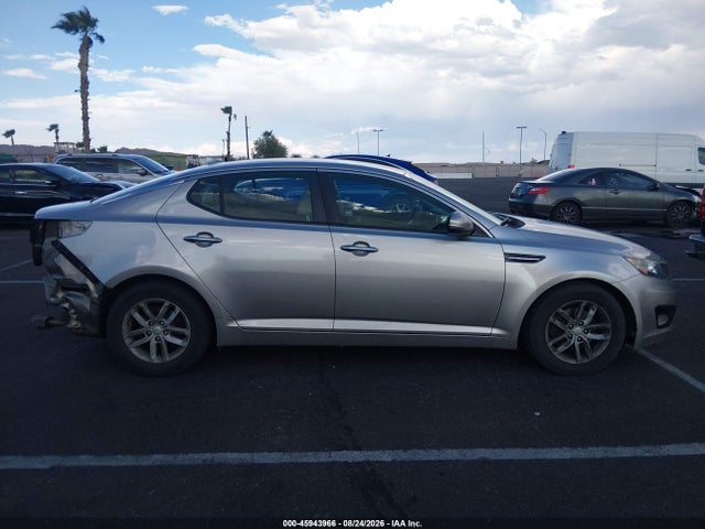 2013 Kia Optima Lx მანქანა იყიდება აუქციონზე, vin: KNAGM4A77D5393992, აუქციონის ნომერი: 45943966