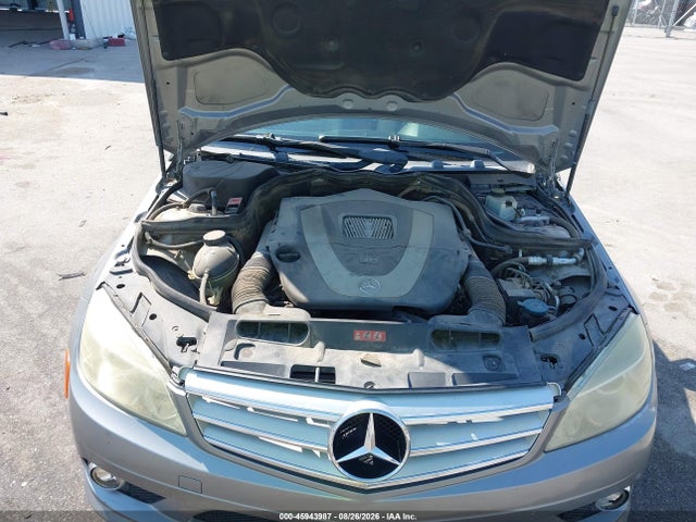45943987 :رقم المزاد ، WDDGF5EB8AF380794 vin ، 2010 Mercedes-benz C 300 Luxury/sport مزاد بيع