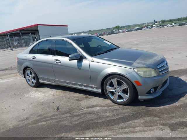 45943987 :رقم المزاد ، WDDGF5EB8AF380794 vin ، 2010 Mercedes-benz C 300 Luxury/sport مزاد بيع