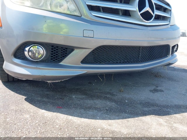 45943987 :رقم المزاد ، WDDGF5EB8AF380794 vin ، 2010 Mercedes-benz C 300 Luxury/sport مزاد بيع
