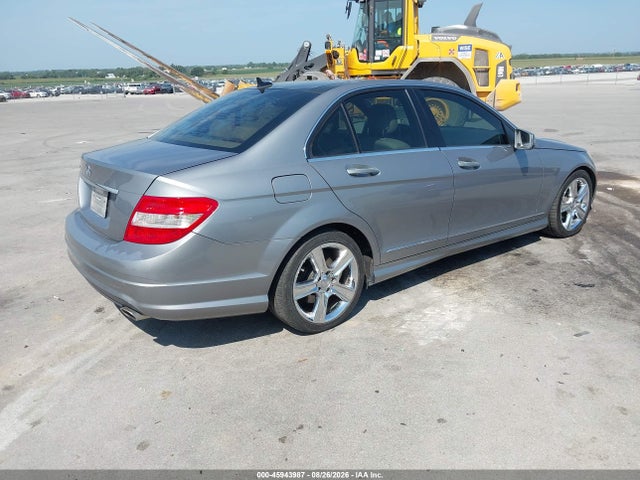 45943987 :رقم المزاد ، WDDGF5EB8AF380794 vin ، 2010 Mercedes-benz C 300 Luxury/sport مزاد بيع