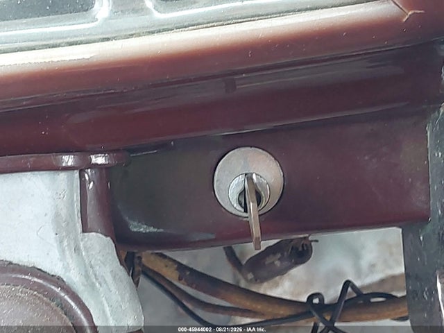 45944002 :رقم المزاد ، 7076332 vin ، 1948 Chrysler Windsor مزاد بيع