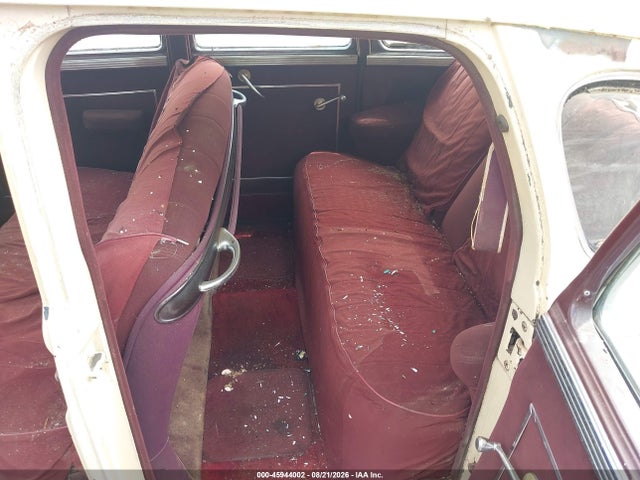 45944002 :رقم المزاد ، 7076332 vin ، 1948 Chrysler Windsor مزاد بيع