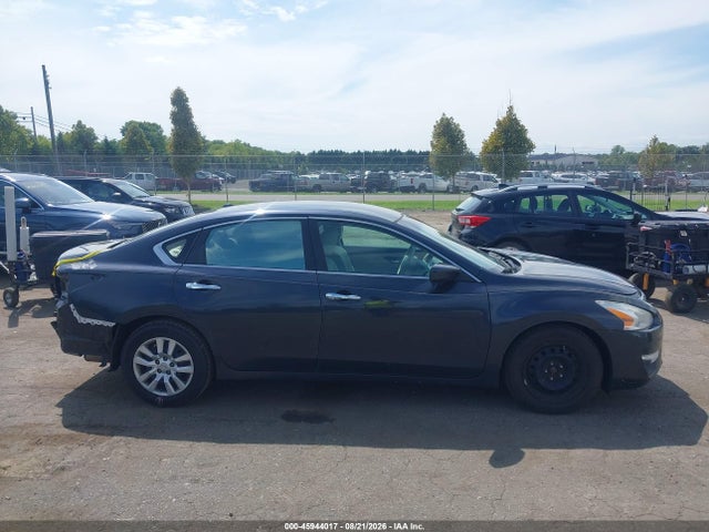 2015 Nissan Altima 2.5 S მანქანა იყიდება აუქციონზე, vin: 1N4AL3AP0FC297082, აუქციონის ნომერი: 45944017