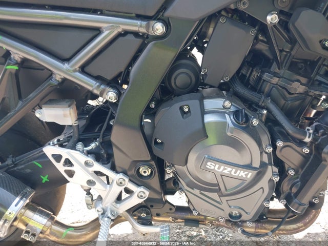 Продажа на аукционе авто 2025 Suzuki Gsx800 R, vin: JS1EM11B9S7100375, номер лота: 45944032
