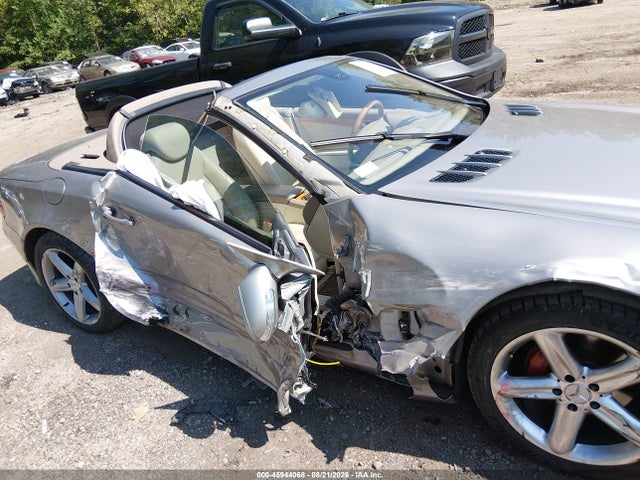 Продажа на аукционе авто 2005 Mercedes-benz Sl 500, vin: WDBSK75F75F101547, номер лота: 45944068