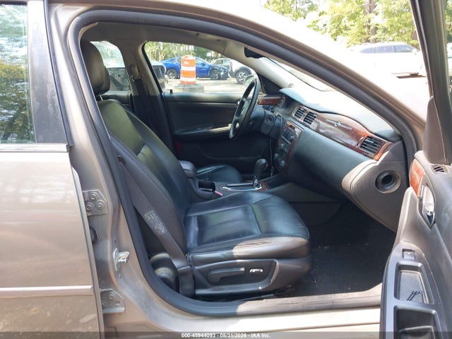 2006 Chevrolet Impala Ltz მანქანა იყიდება აუქციონზე, vin: 2G1WU581269409682, აუქციონის ნომერი: 45944093