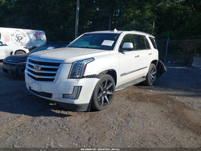 Продаж на аукціоні авто 2018 Cadillac Escalade Luxury, vin: 1GYS4BKJ0JR235827, номер лоту: 45944120