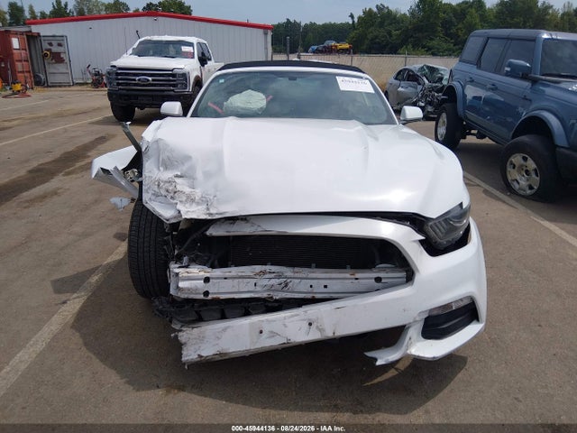 45944136 :رقم المزاد ، 1FATP8EM2G5329384 vin ، 2016 Ford Mustang V6 مزاد بيع
