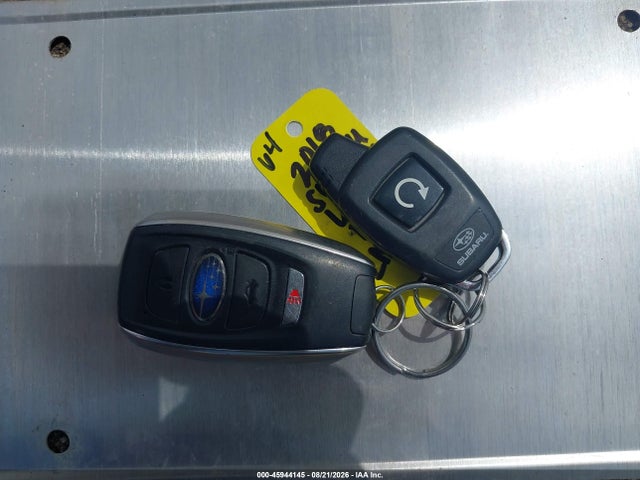 2018 Subaru Legacy 3.6r Limited მანქანა იყიდება აუქციონზე, vin: 4S3BNEN6XJ3030059, აუქციონის ნომერი: 45944145