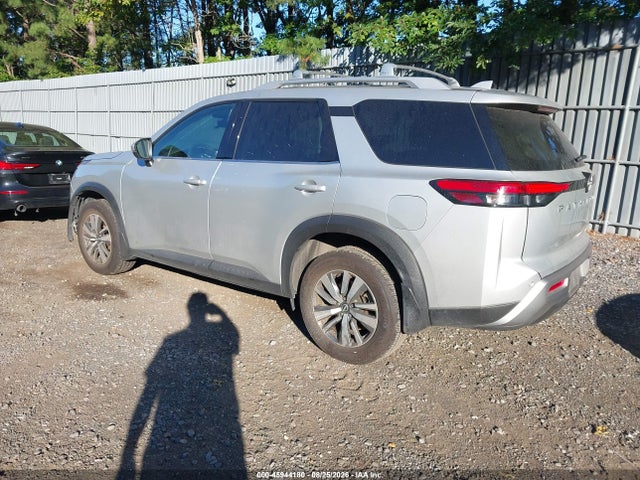 45944180 :رقم المزاد ، 5N1DR3CC8SC268516 vin ، 2025 Nissan Pathfinder Sl 4wd مزاد بيع
