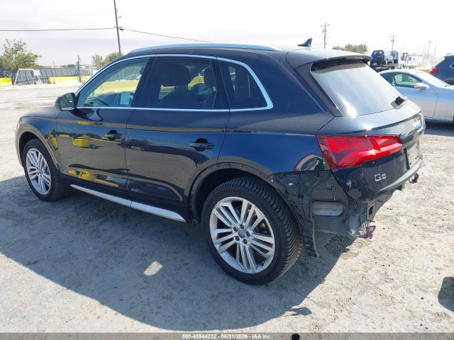 Audi Q5 45 Premium 2019 WA1BNAFY4K2031315 Image 3