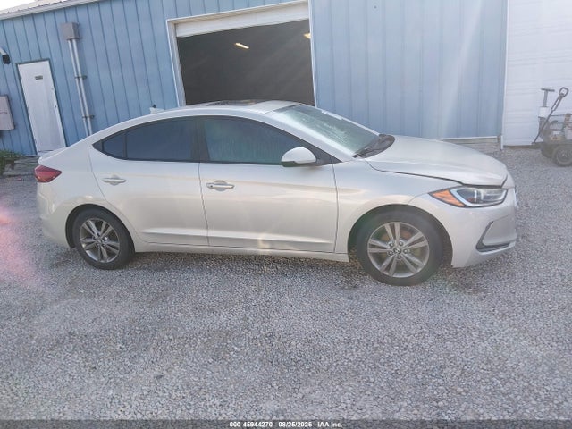 Продаж на аукціоні авто 2017 Hyundai Elantra Value Edition, vin: KMHD84LF5HU427577, номер лоту: 45944270