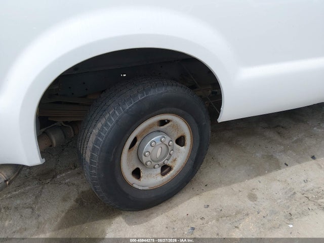 2009 Ford Super Duty F-250 Srw Lariat/xl/xlt მანქანა იყიდება აუქციონზე, vin: 1FTSX20R09EB30858, აუქციონის ნომერი: 45944275