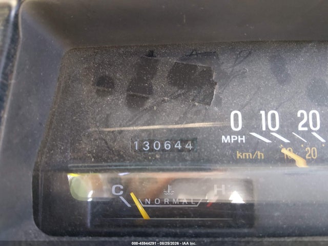 45944291 :رقم المزاد ، 2MELM74W2RX640541 vin ، 1994 Mercury Grand Marquis Gs مزاد بيع