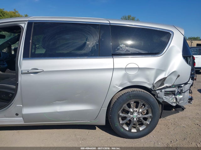 Aukcja sprzedaży 2026 Chrysler Pacifica Limited, vin: 2C4RC1GG9TR208525, numer aukcji: 45944308