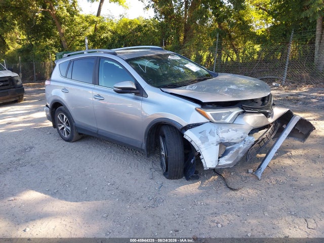 Продаж на аукціоні авто 2018 Toyota Rav4 Xle, vin: 2T3RFREV6JW737053, номер лоту: 45944325
