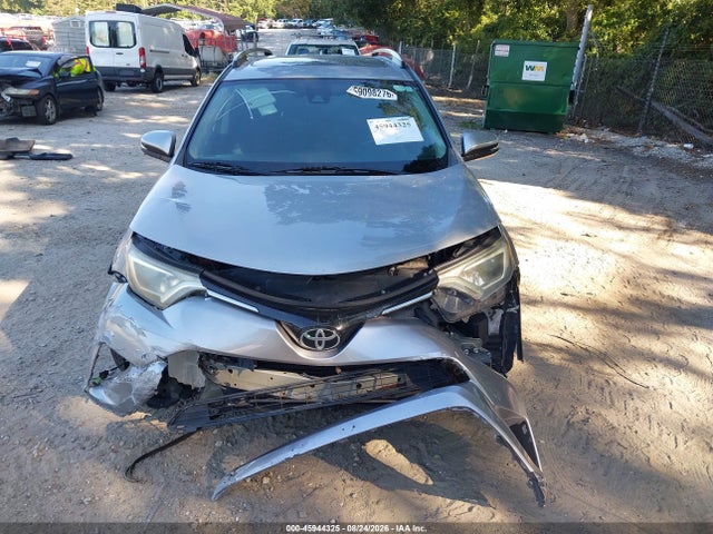 Продаж на аукціоні авто 2018 Toyota Rav4 Xle, vin: 2T3RFREV6JW737053, номер лоту: 45944325