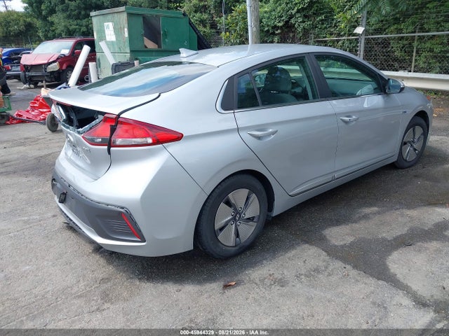 Продаж на аукціоні авто 2020 Hyundai Ioniq Hybrid Se, vin: KMHC75LC8LU227988, номер лоту: 45944329