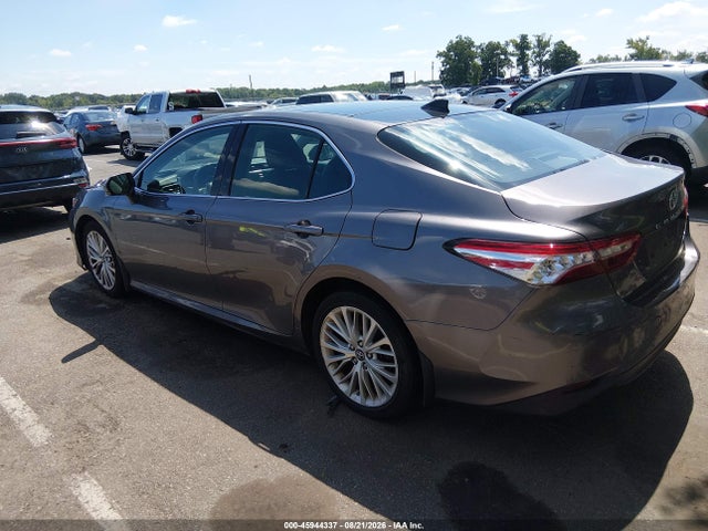 Продажа на аукционе авто 2019 Toyota Camry Xle, vin: 4T1B11HK4KU697830, номер лота: 45944337