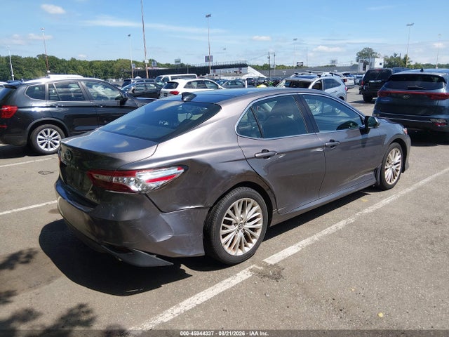 Продажа на аукционе авто 2019 Toyota Camry Xle, vin: 4T1B11HK4KU697830, номер лота: 45944337