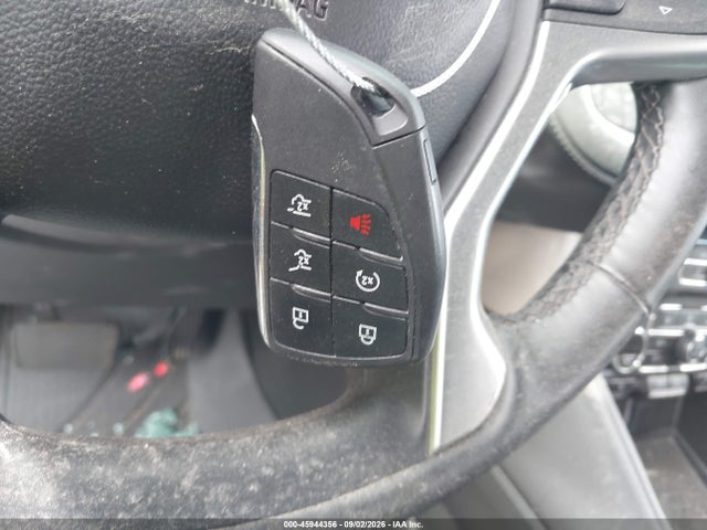 45944356 :رقم المزاد ، 1GNSKDKDXPR491782 vin ، 2023 Chevrolet Suburban 4wd Z71 مزاد بيع