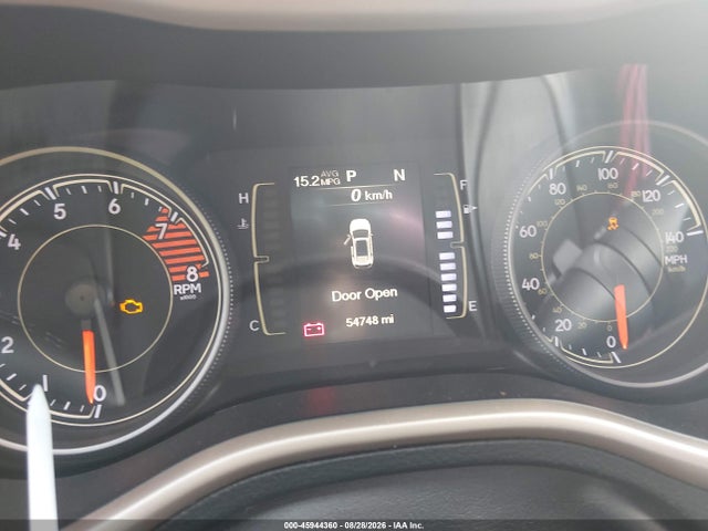 45944360 :رقم المزاد ، 1C4PJMCS1HW544578 vin ، 2017 Jeep Cherokee Latitude مزاد بيع