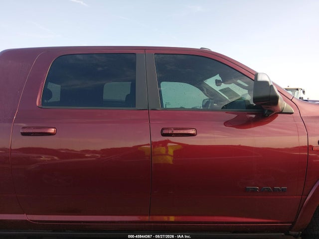 3C6UR5TL7NG145749 RAM 2500 Limited 4x4 6&#039;4 Box