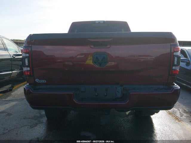 3C6UR5TL7NG145749 RAM 2500 Limited 4x4 6&#039;4 Box