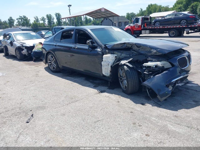 Продаж на аукціоні авто 2013 Bmw 750i, vin: WBAYA8C58DD227826, номер лоту: 45944371